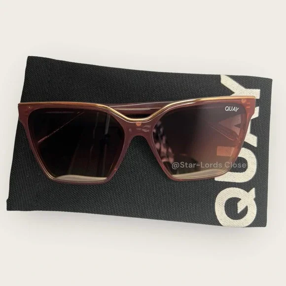 QUAY Sunglasses | Level Up Square Frame Milky Rose Pink Navy Vibrant Barbie Y2K - Picture 4 of 9